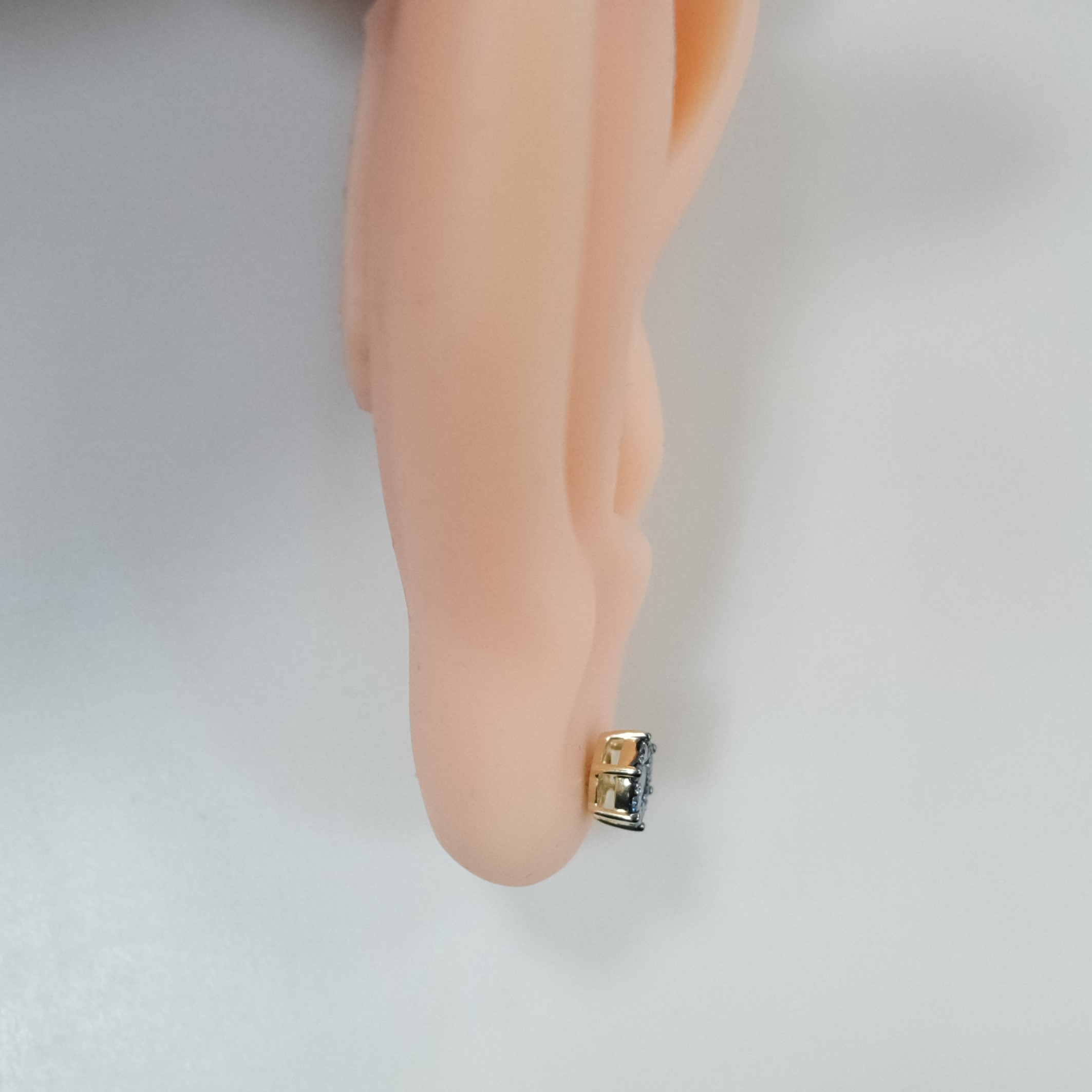 10511-001381 Серьги (Au 585)